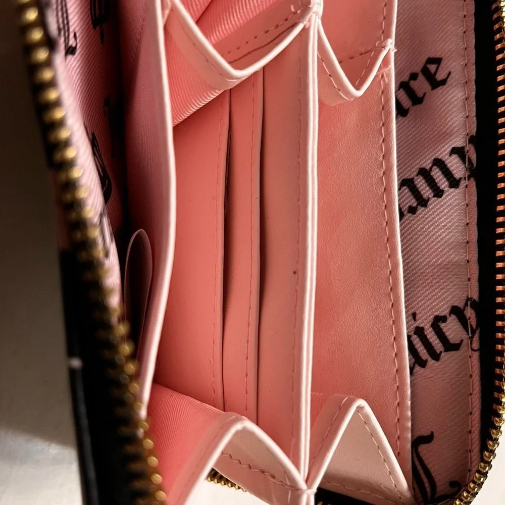 Juicy Couture Black Wallet with Red and Pink Hearts - Picture 5 of 9